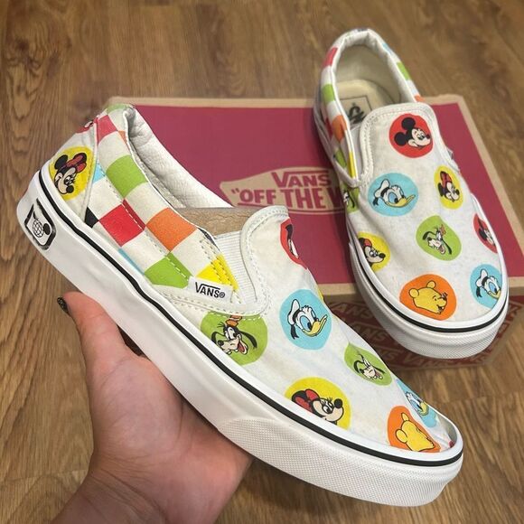 VANS Disney Character Theme rare slip on shoes sneakers women’s 9.5 / mens 8 - Picture 1 of 8